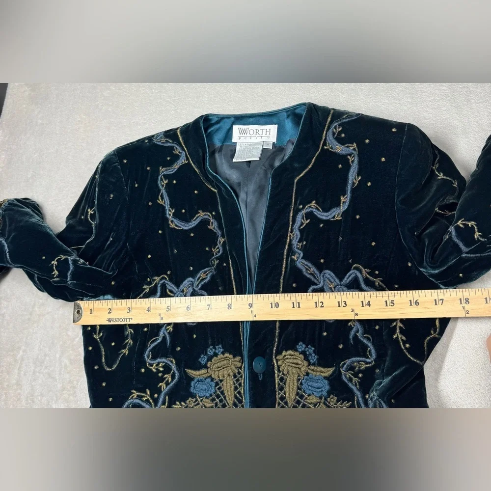 Vintage Worth Silk Blend Dark Teal Velvet Embroidered Celestial Blazer Size 4P - Picture 10 of 17